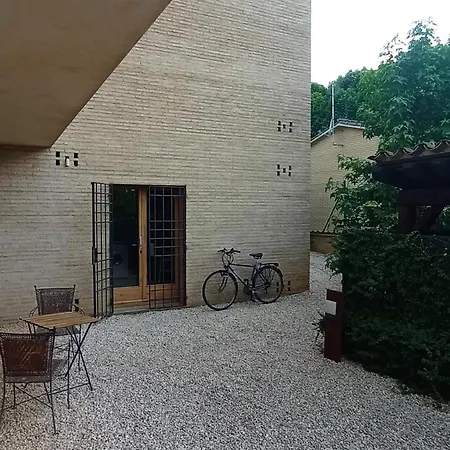 Traverti De 아파트 *